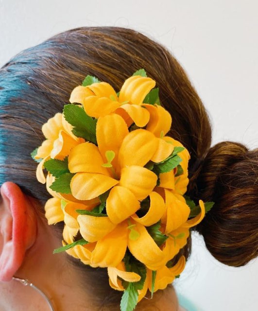 Floral Hair Pin Pukenikeni